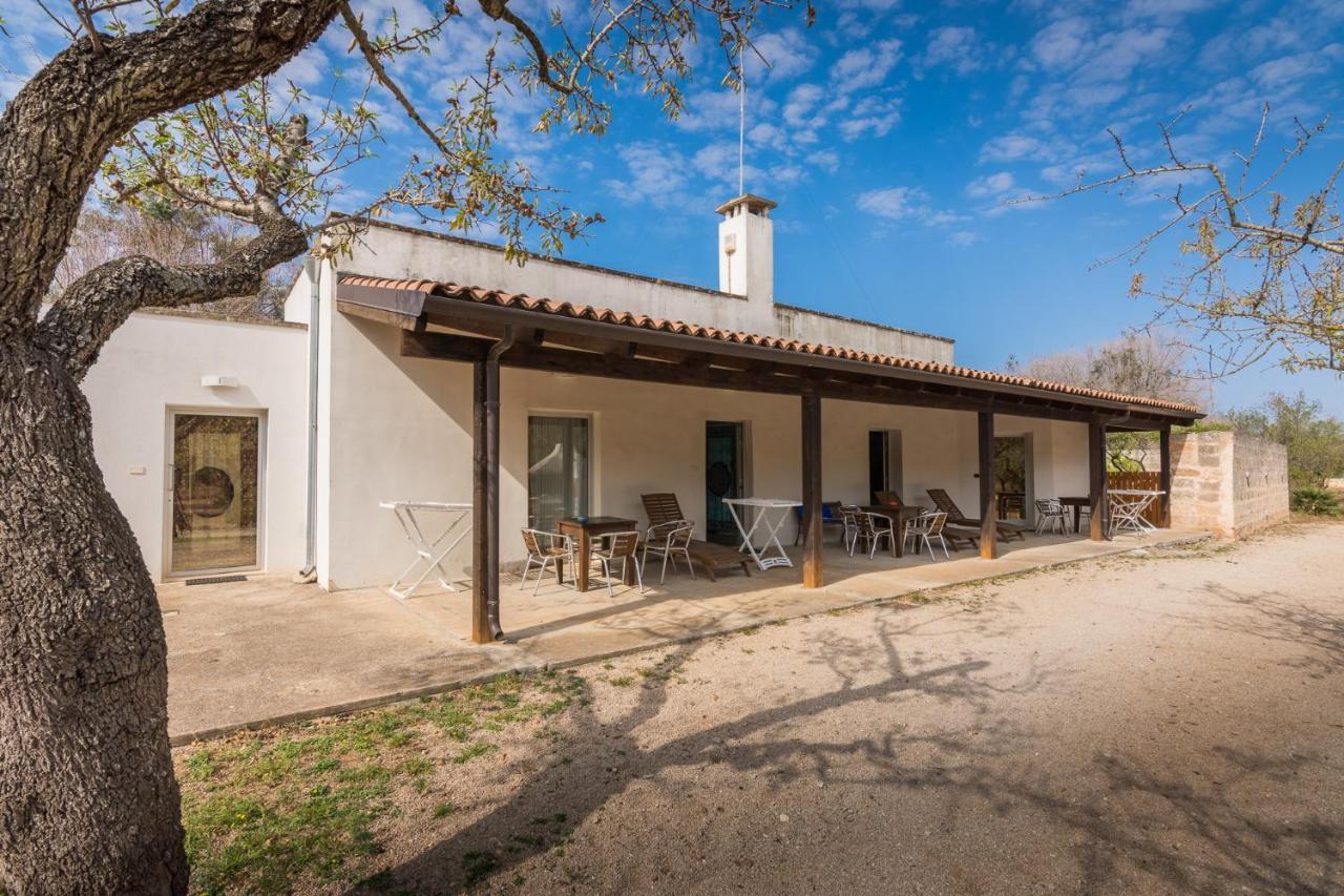 Cottage A 5 Minuti Dal Mare นาร์โด ภายนอก รูปภาพ
